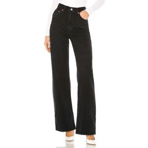 Levi’s Ribcage Wide-Leg Jeans, Black, size 28